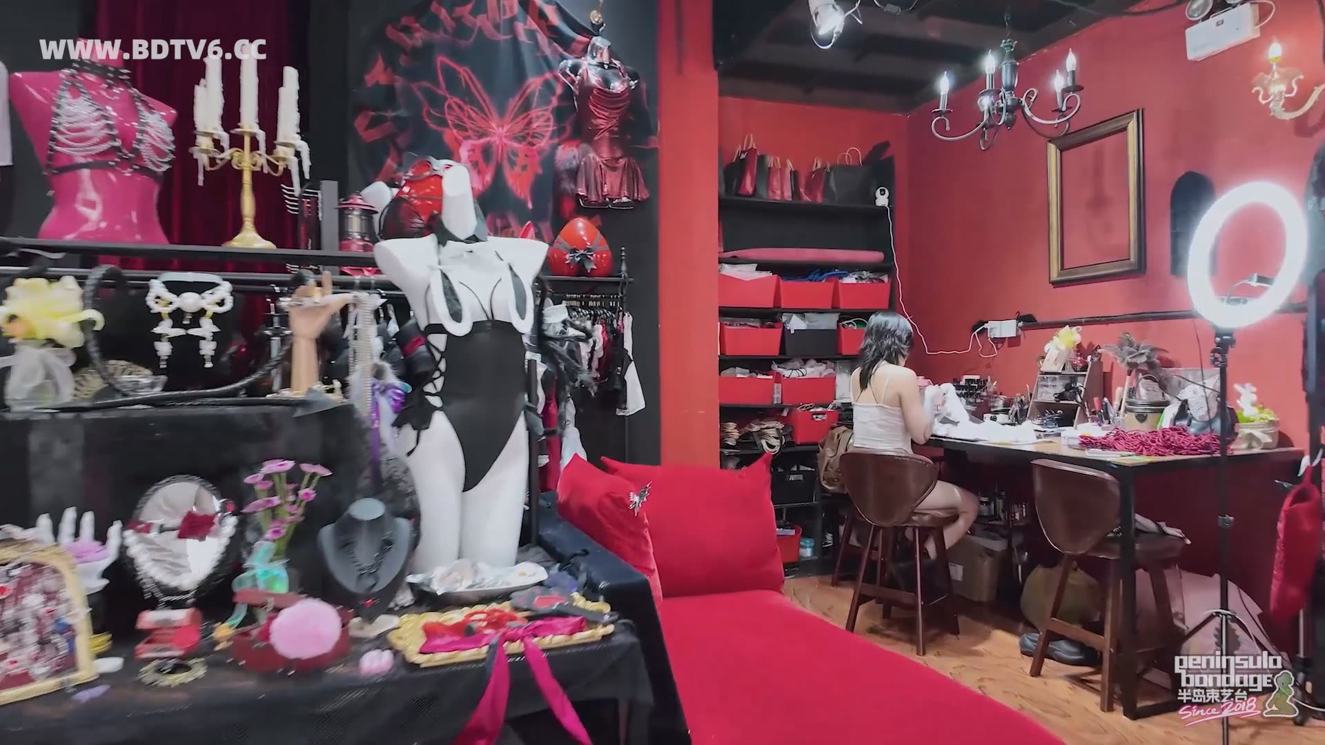 YT2835 辣烛之旅/index.m3u8_20250610_034917.239.jpg