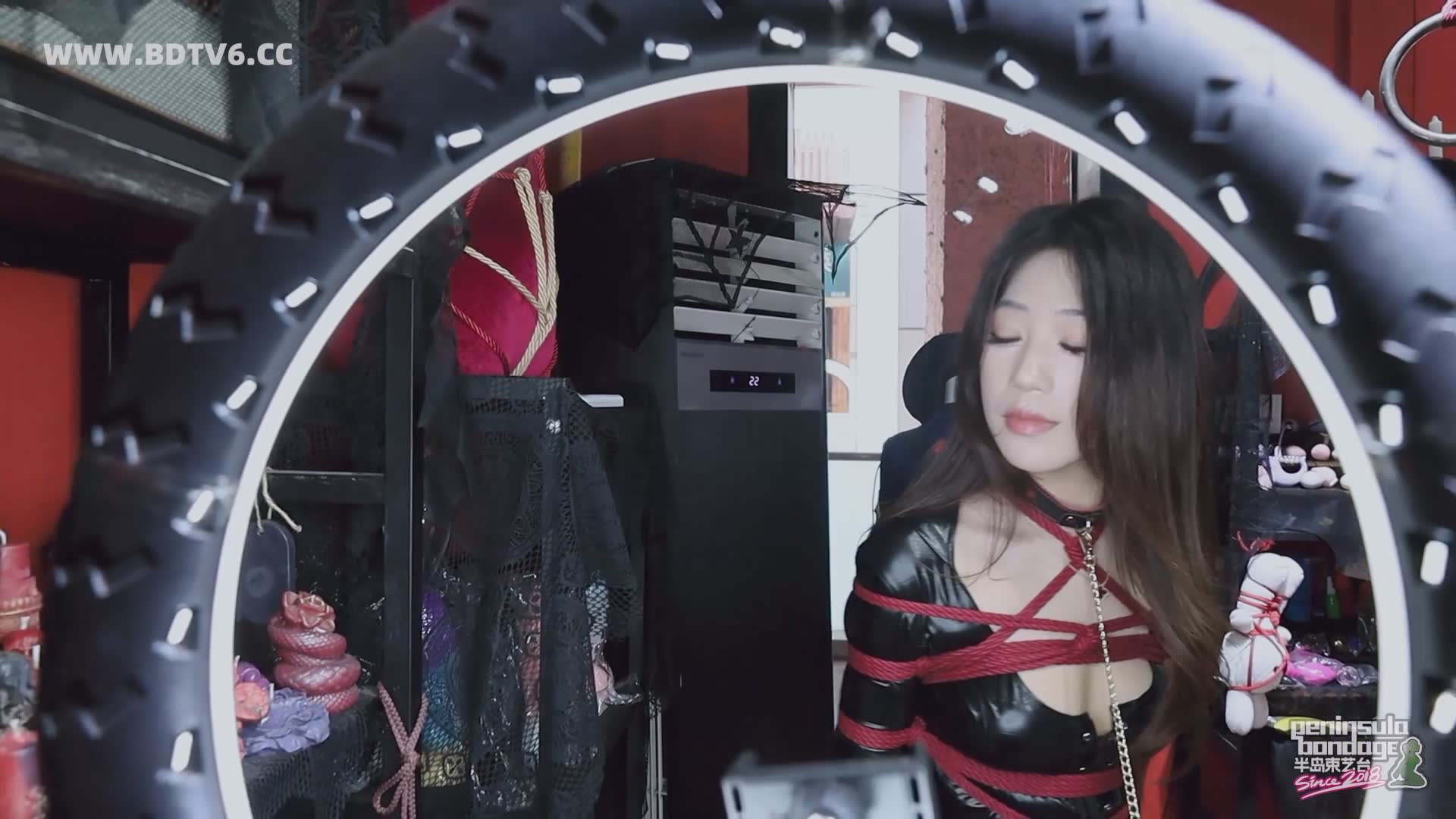 YT2835 辣烛之旅/index.m3u8_20250610_035038.121.jpg