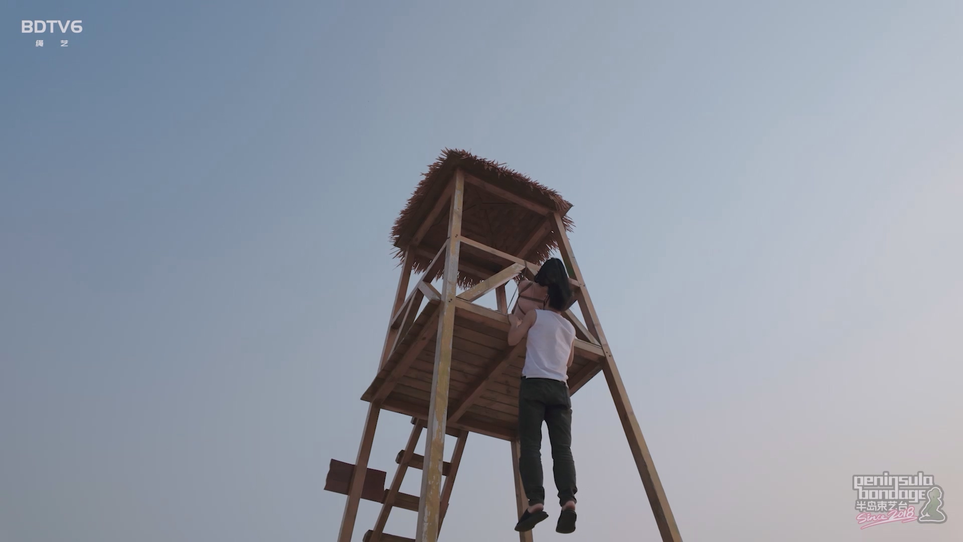 YT2830 ★海滩安全员/index.m3u8_20250530_050231.998.jpg