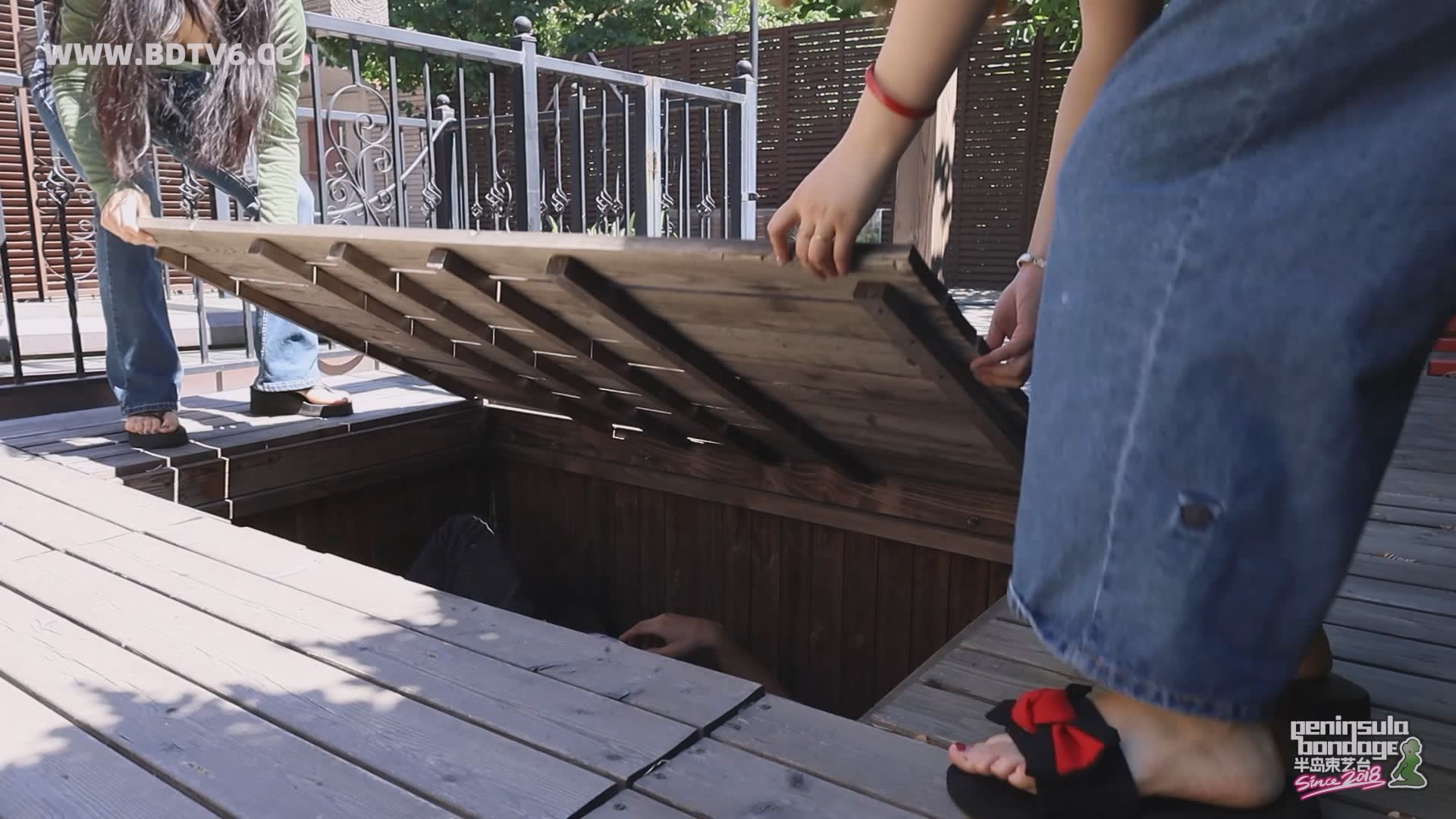 YT2831 刁民再次想害朕/index.m3u8_20250606_034016.898.jpg