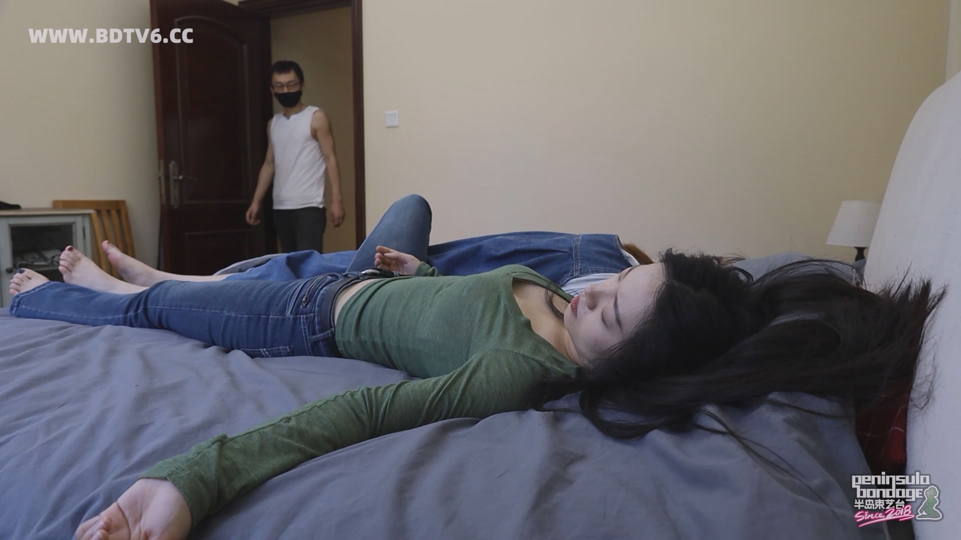 YT2831 刁民再次想害朕/index.m3u8_20250606_034030.939.jpg