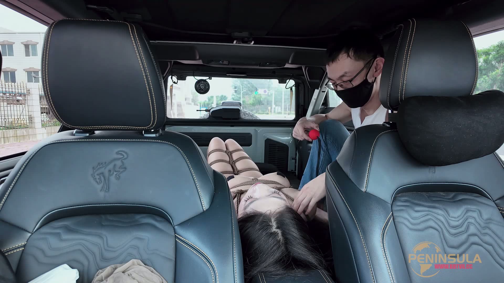 YT2859 床车的正确睡姿/index.m3u8_20250629_035724.918.jpg