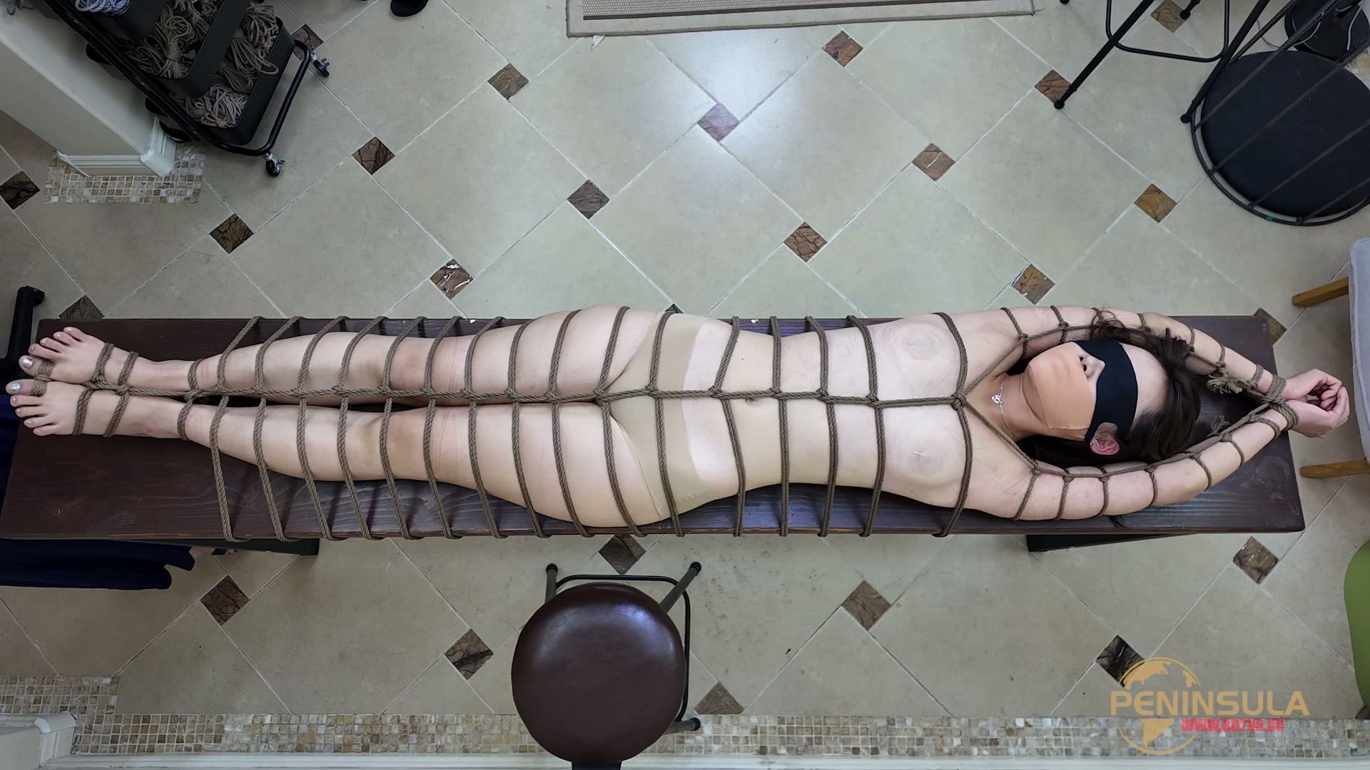 YT2874 强势剥夺/index.m3u8_20250708_151215.530.jpg