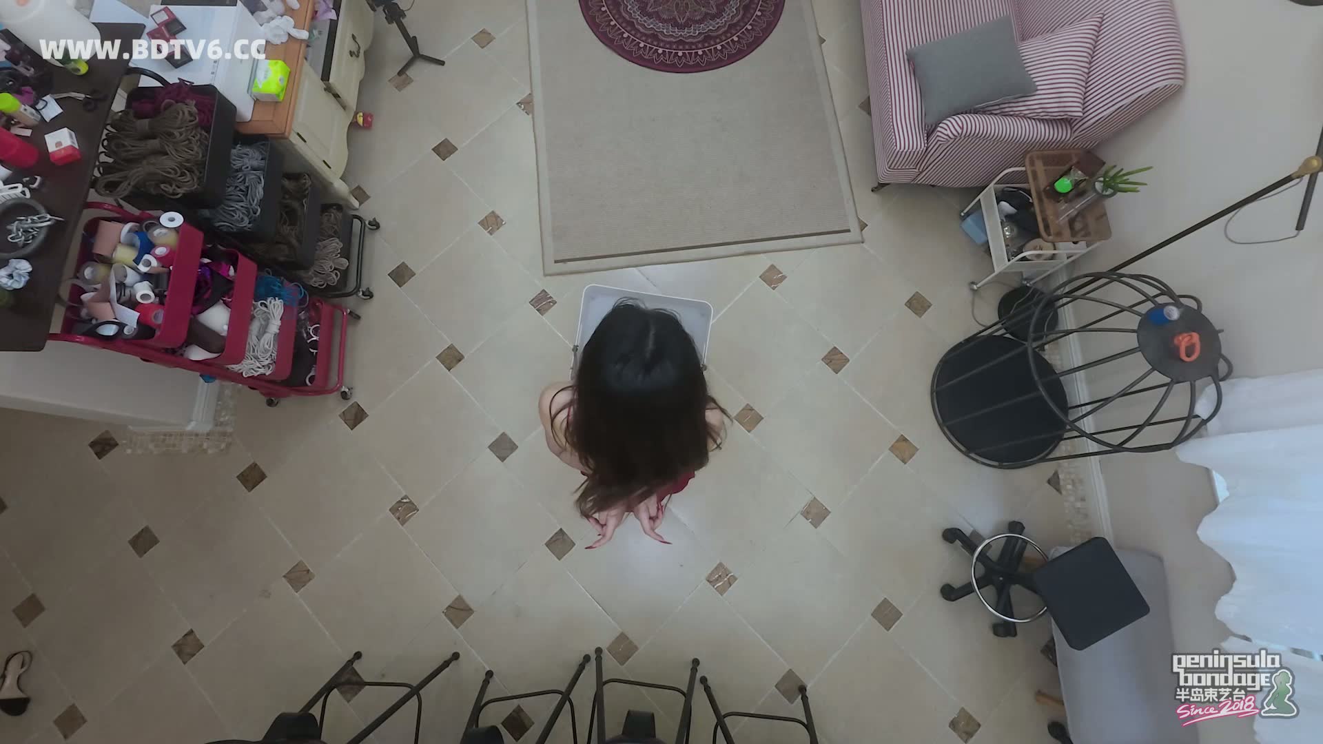 YT2893 听说皇帝们都这么玩/index.m3u8_20250727_020603.006.jpg