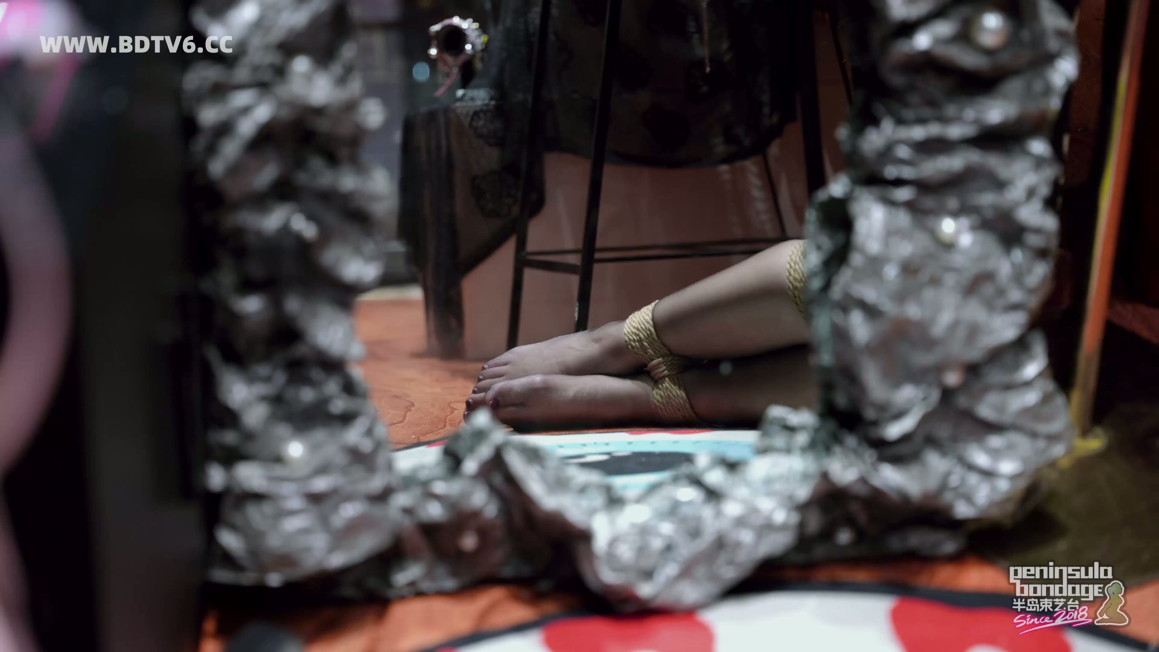 YT2923 霓虹深渊/index.m3u8_20250825_065837.627.jpg