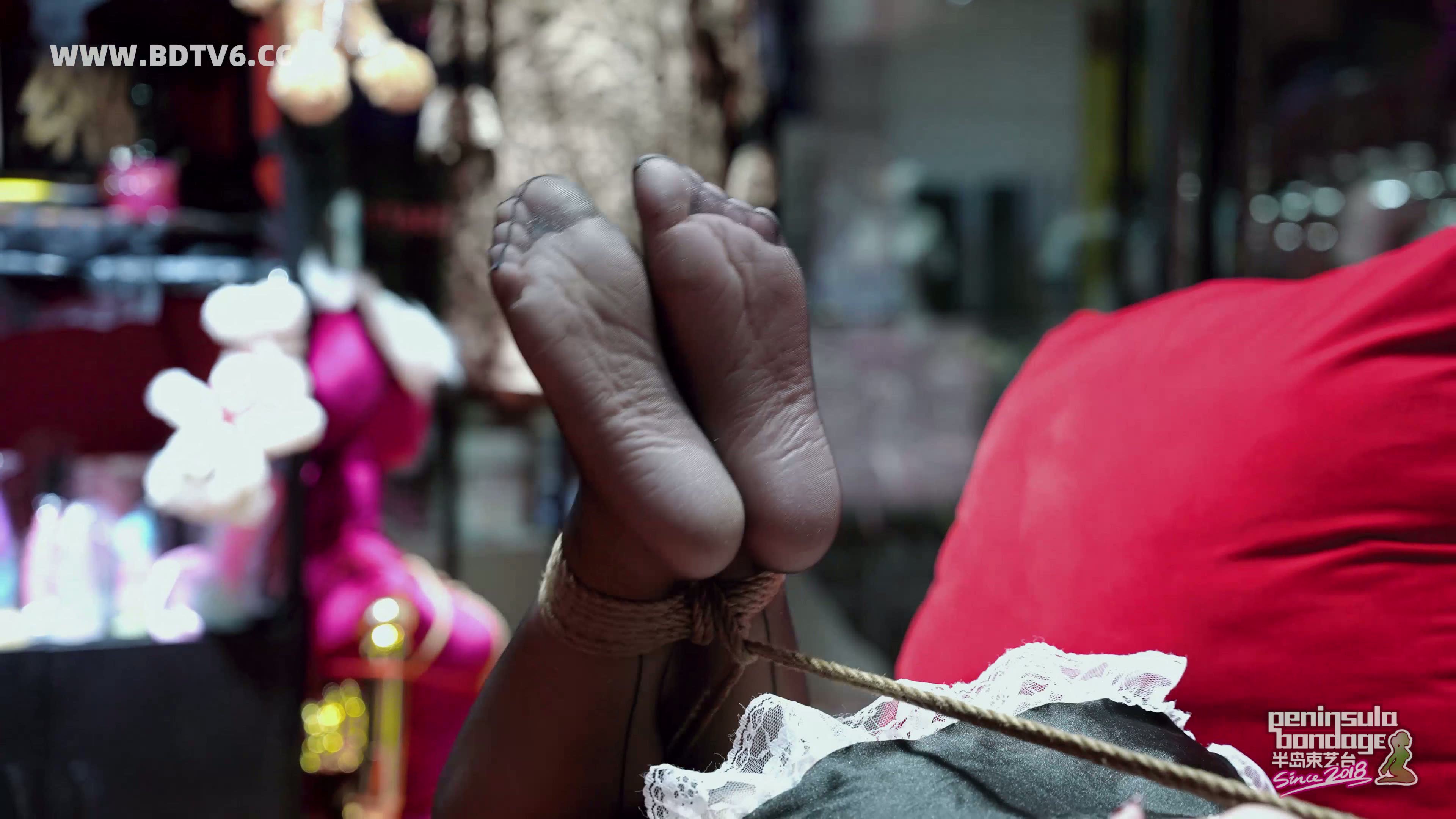 YT2923 霓虹深渊/index.m3u8_20250825_065859.648.jpg