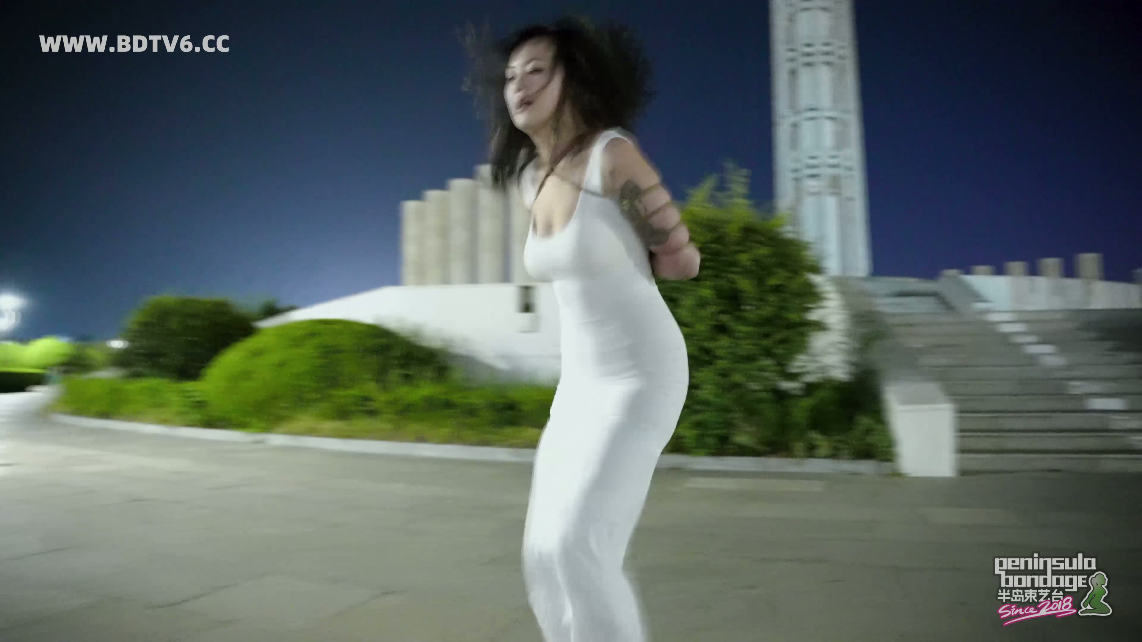 YT2919 挑战最远蹦跶距离/index.m3u8_20250820_144635.135.jpg