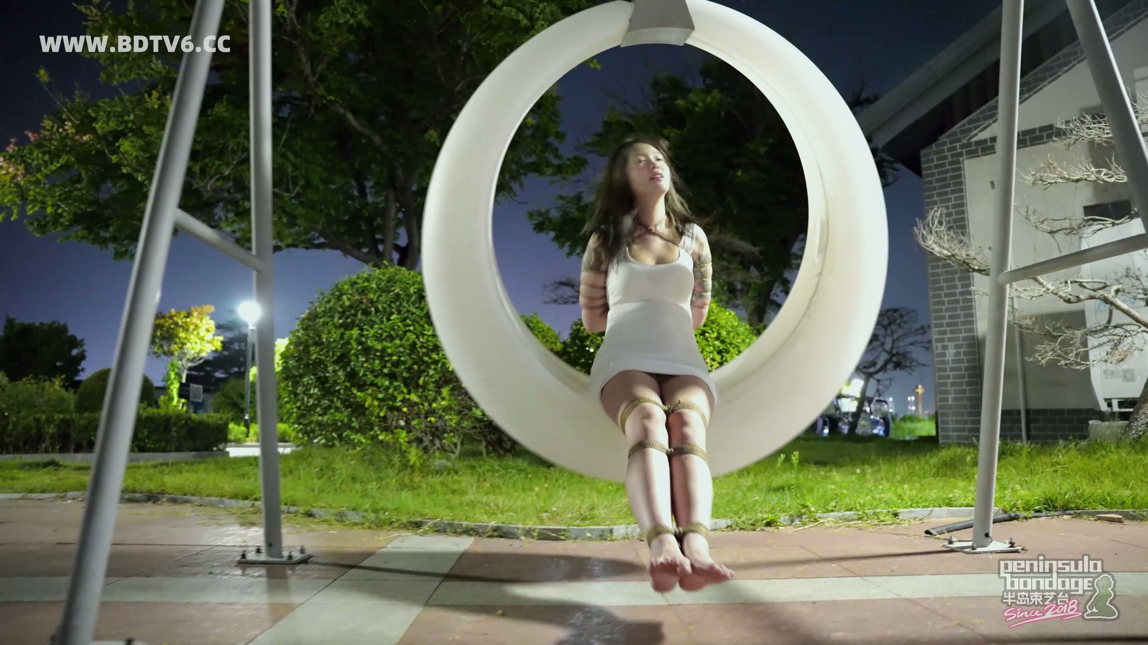 YT2919 挑战最远蹦跶距离/index.m3u8_20250820_144853.590.jpg