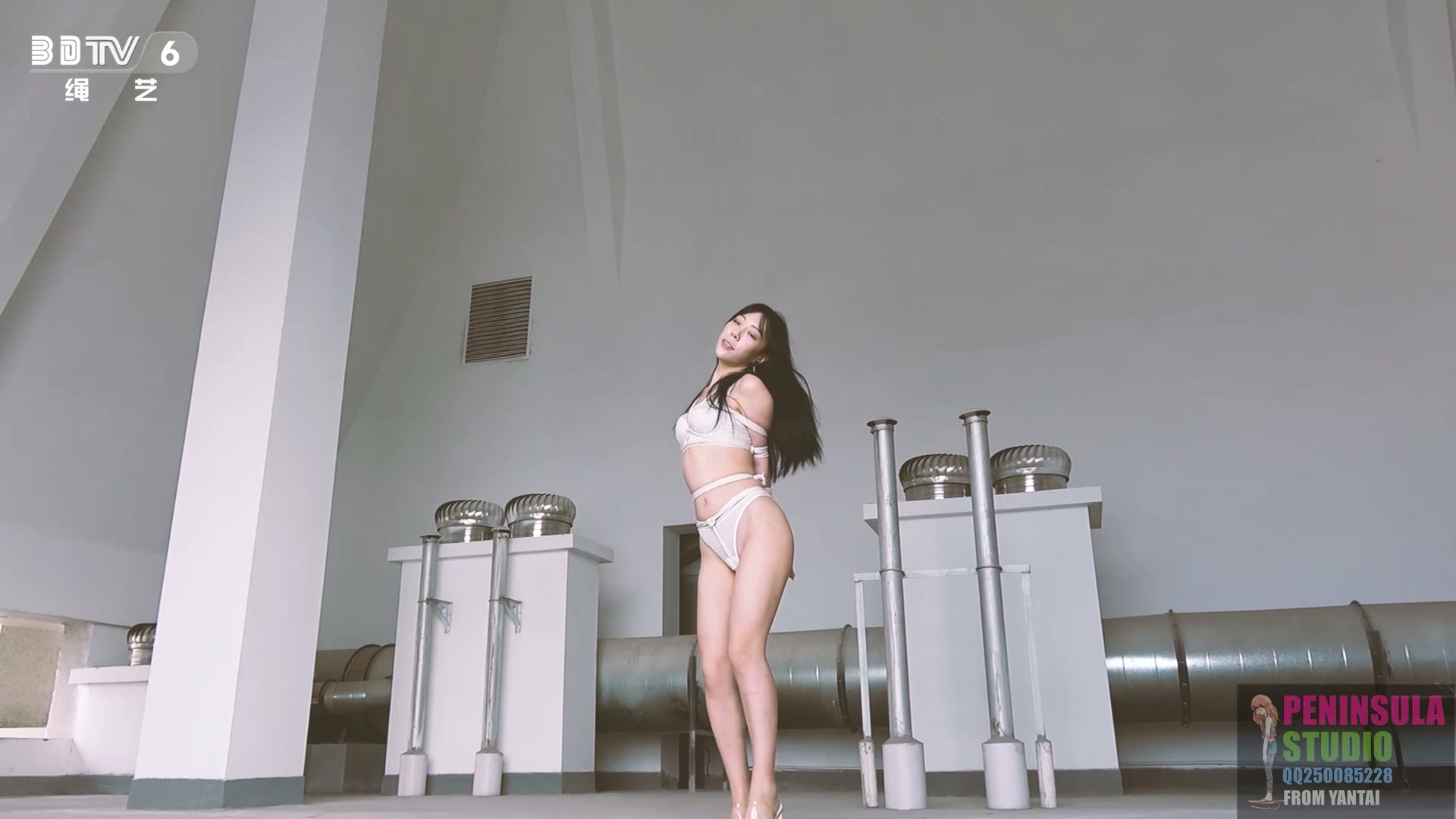 YT278 桃子内衣超紧欧式天台机房热舞/index.m3u8_20250824_020808.908.jpg