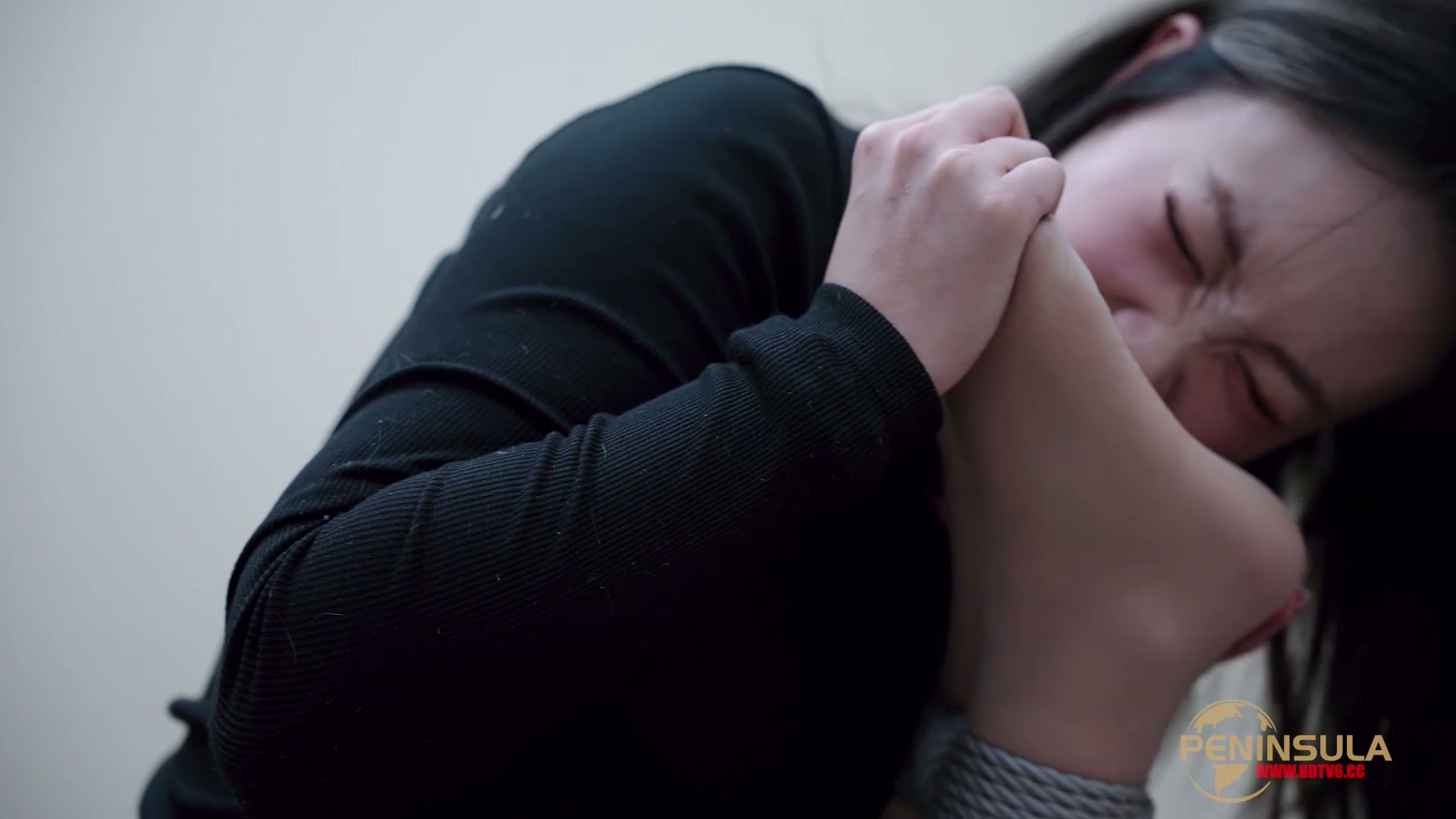 YT2932 被子惊魂/index.m3u8_20250903_035539.657.jpg