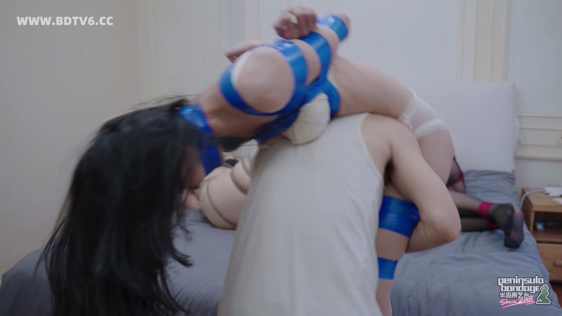 YT2975 世界第一人口大床 上/index.m3u8_20251008_043444.174.jpg