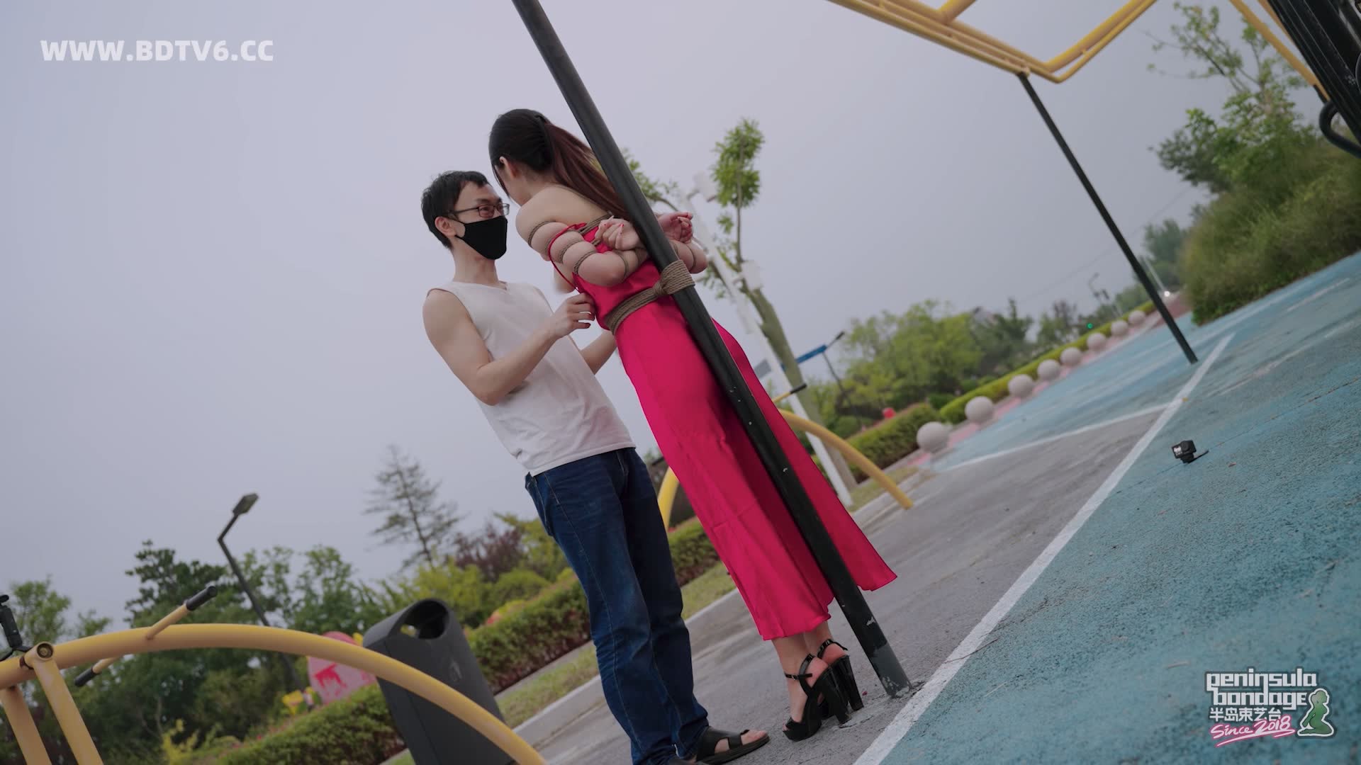 YT2962 海边公园一抹红/index.m3u8_20250929_230026.142.jpg