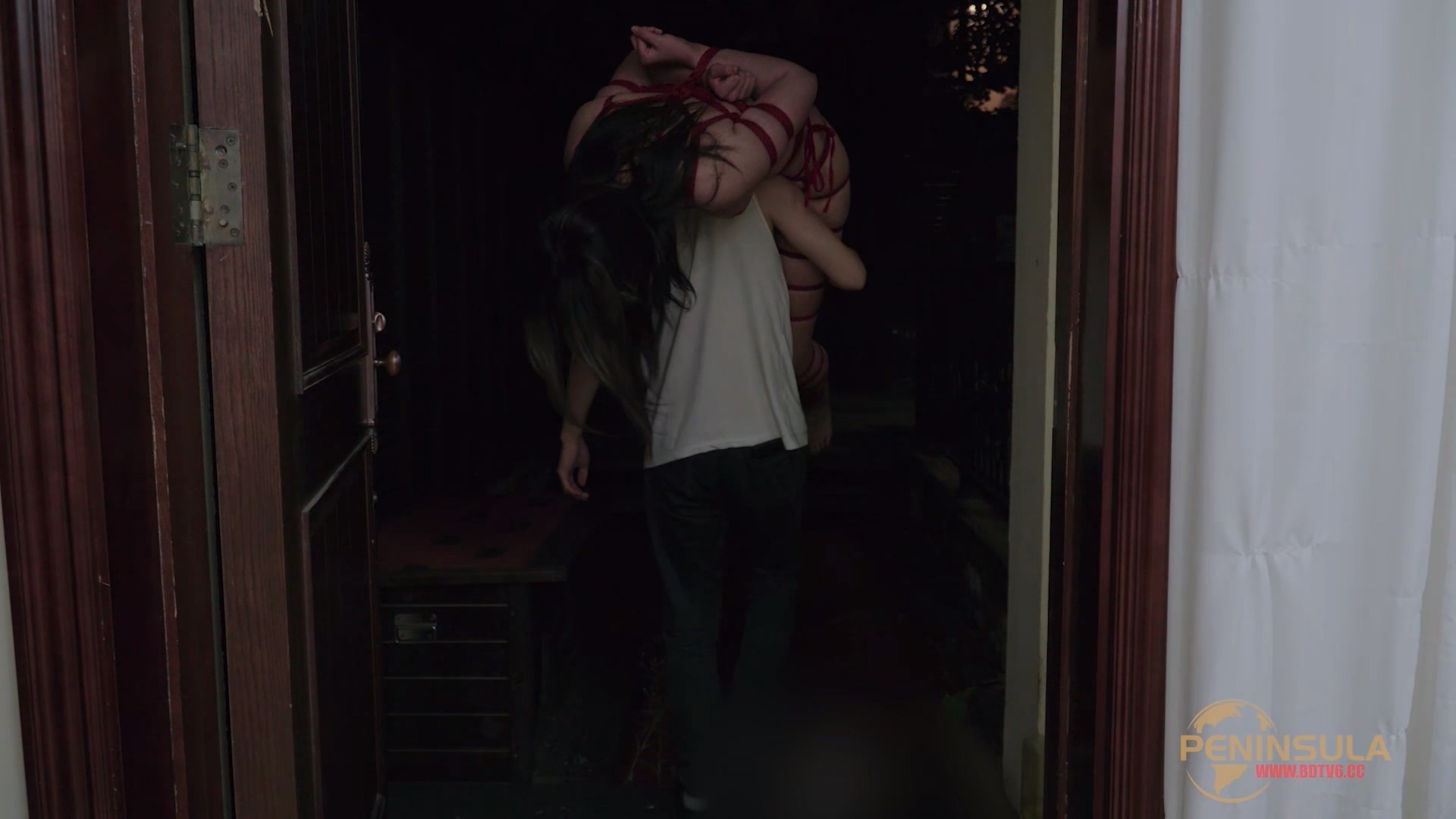 YT2980 跟波雅打赌是错误的/index.m3u8_20251019_043601.130.jpg