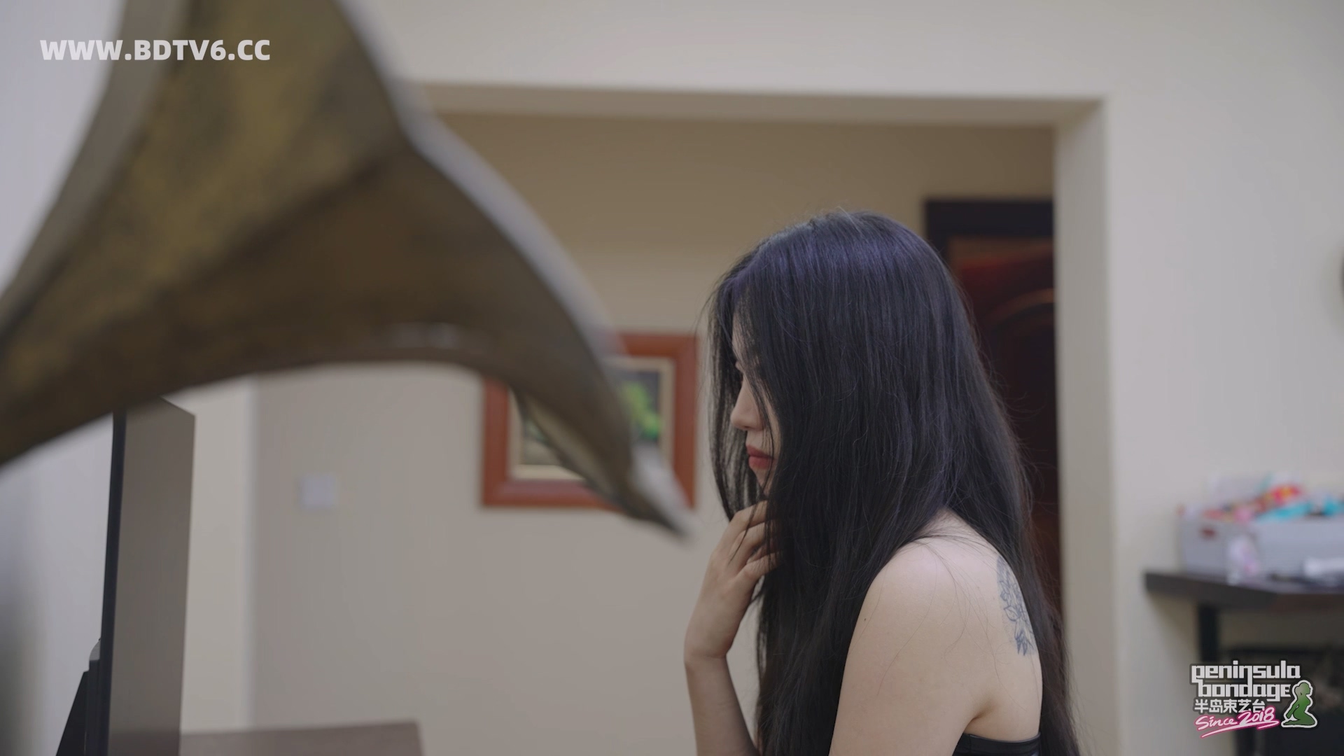 YT2982 加利福尼亚州定拍:00后被整顿职场 上/index.m3u8_20251018_025225.629.jpg