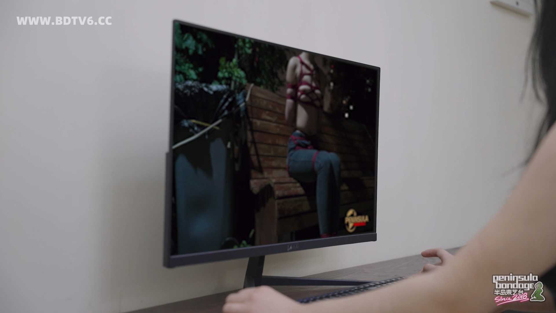 YT2982 加利福尼亚州定拍:00后被整顿职场 上/index.m3u8_20251018_025223.709.jpg