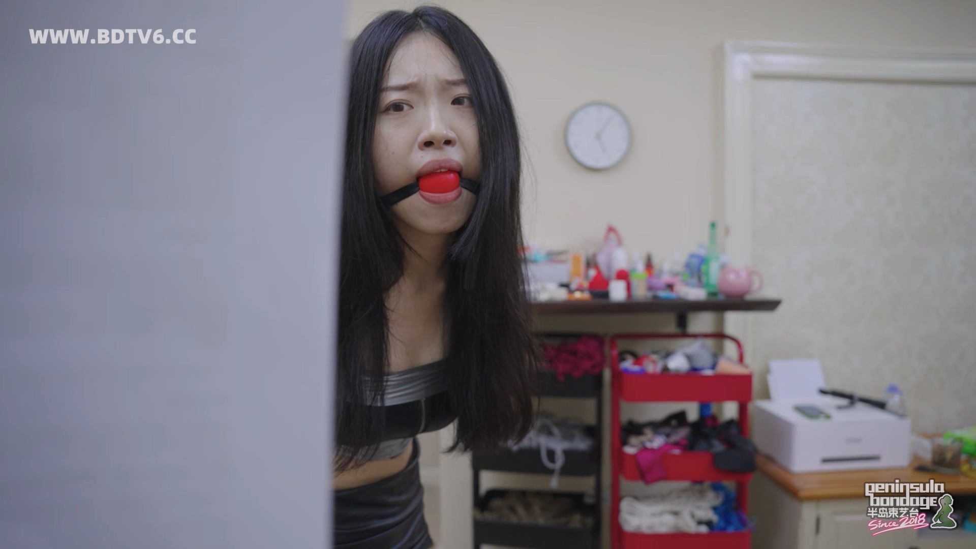 YT2982 加利福尼亚州定拍:00后被整顿职场 上/index.m3u8_20251018_025431.032.jpg