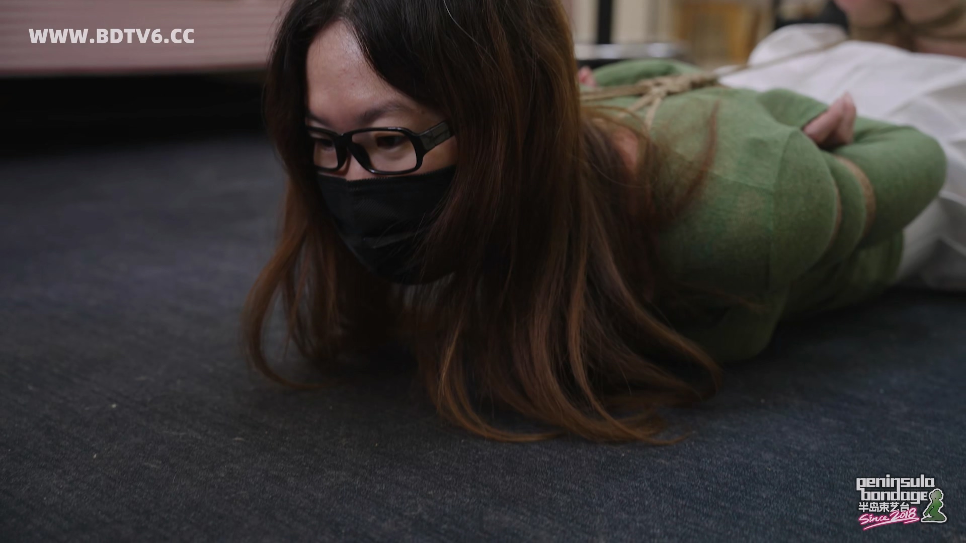 YT2993 新人泠鸢试镜台史首个不化妆就敢来的姑娘/index.m3u8_20251027_035917.261.jpg