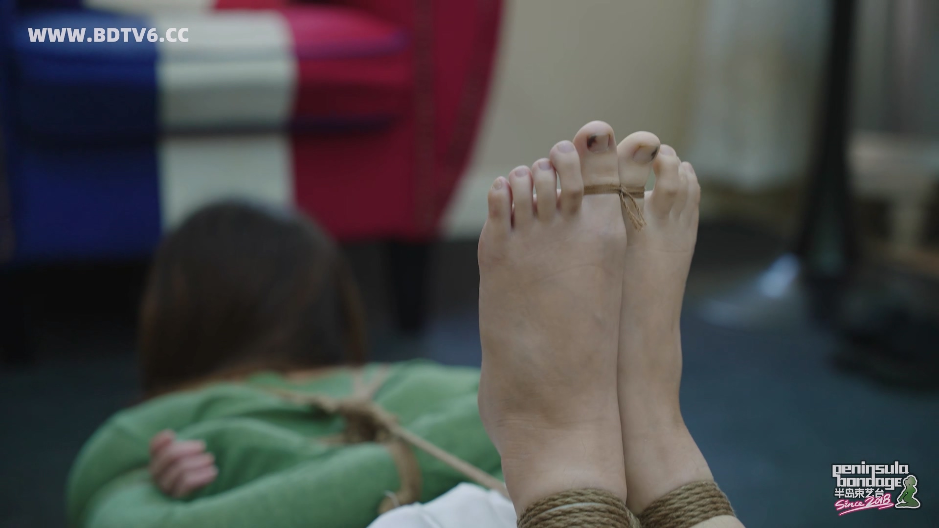 YT2993 新人泠鸢试镜台史首个不化妆就敢来的姑娘/index.m3u8_20251027_035922.601.jpg