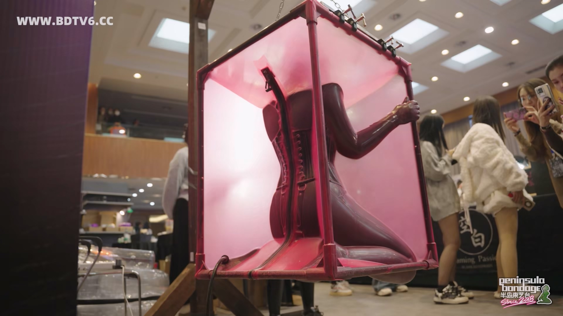 YT3034 ★感官于市:胶/index.m3u8_20251208_024416.804.jpg