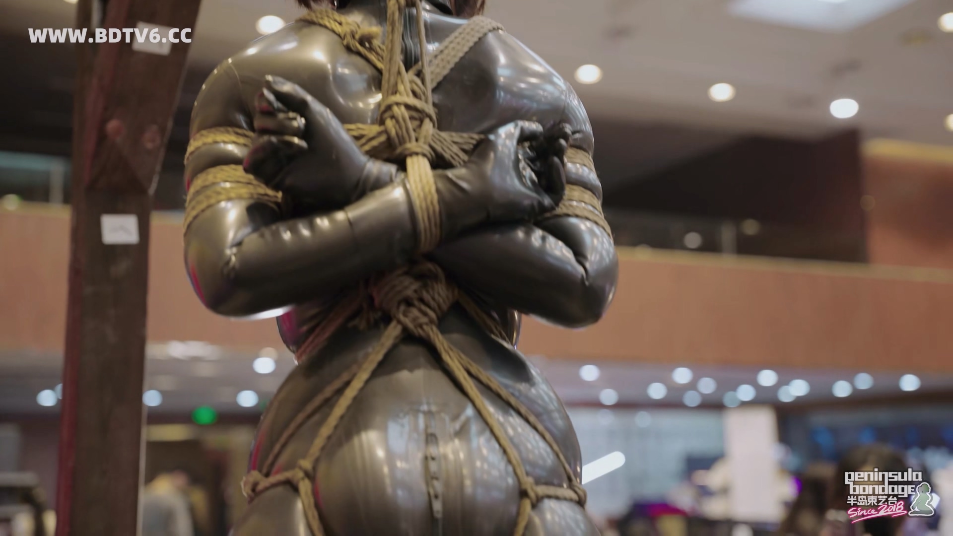 YT3035 ★感官于市:绳/index.m3u8_20251209_021542.850.jpg