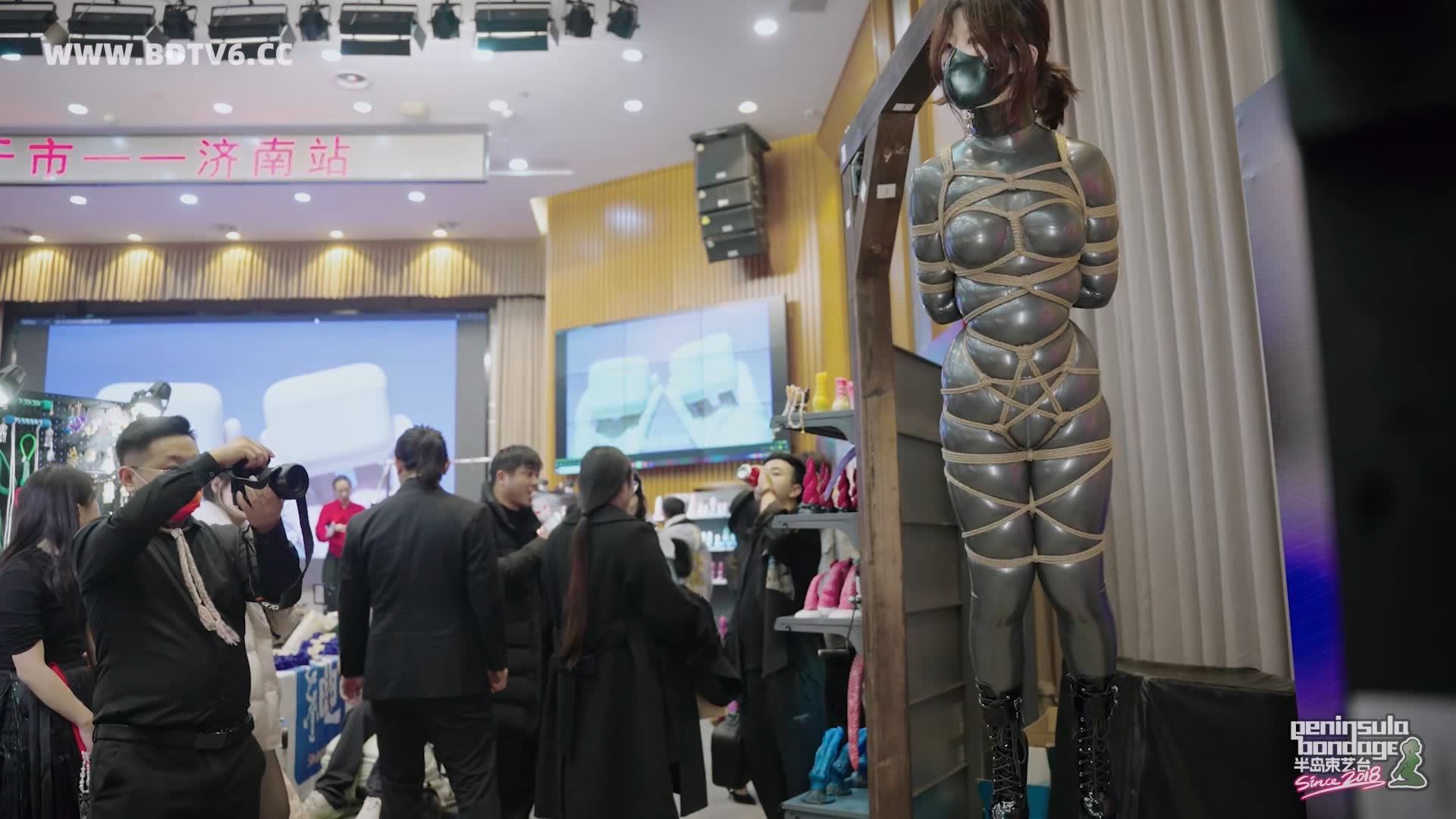 YT3035 ★感官于市:绳/index.m3u8_20251209_021601.868.jpg