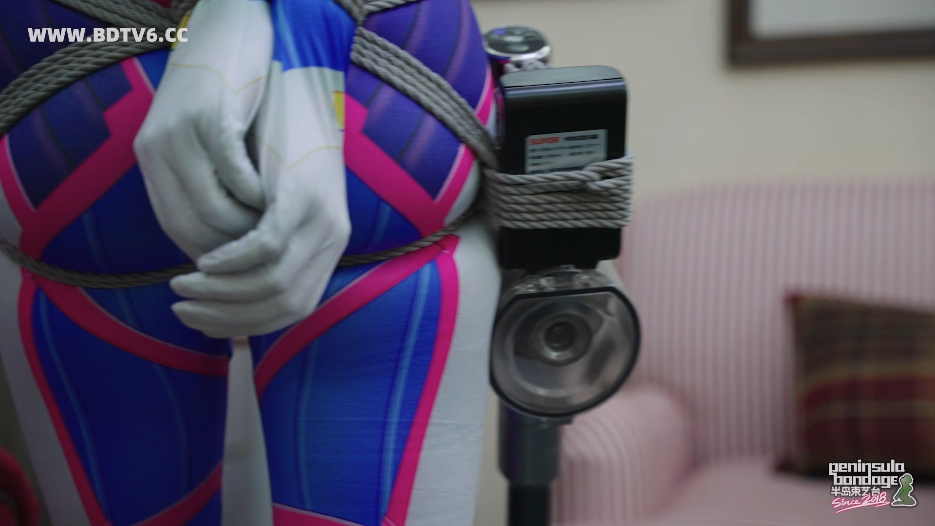 YT3046 多功能AI机器人管家/index.m3u8_20251222_005320.782.jpg