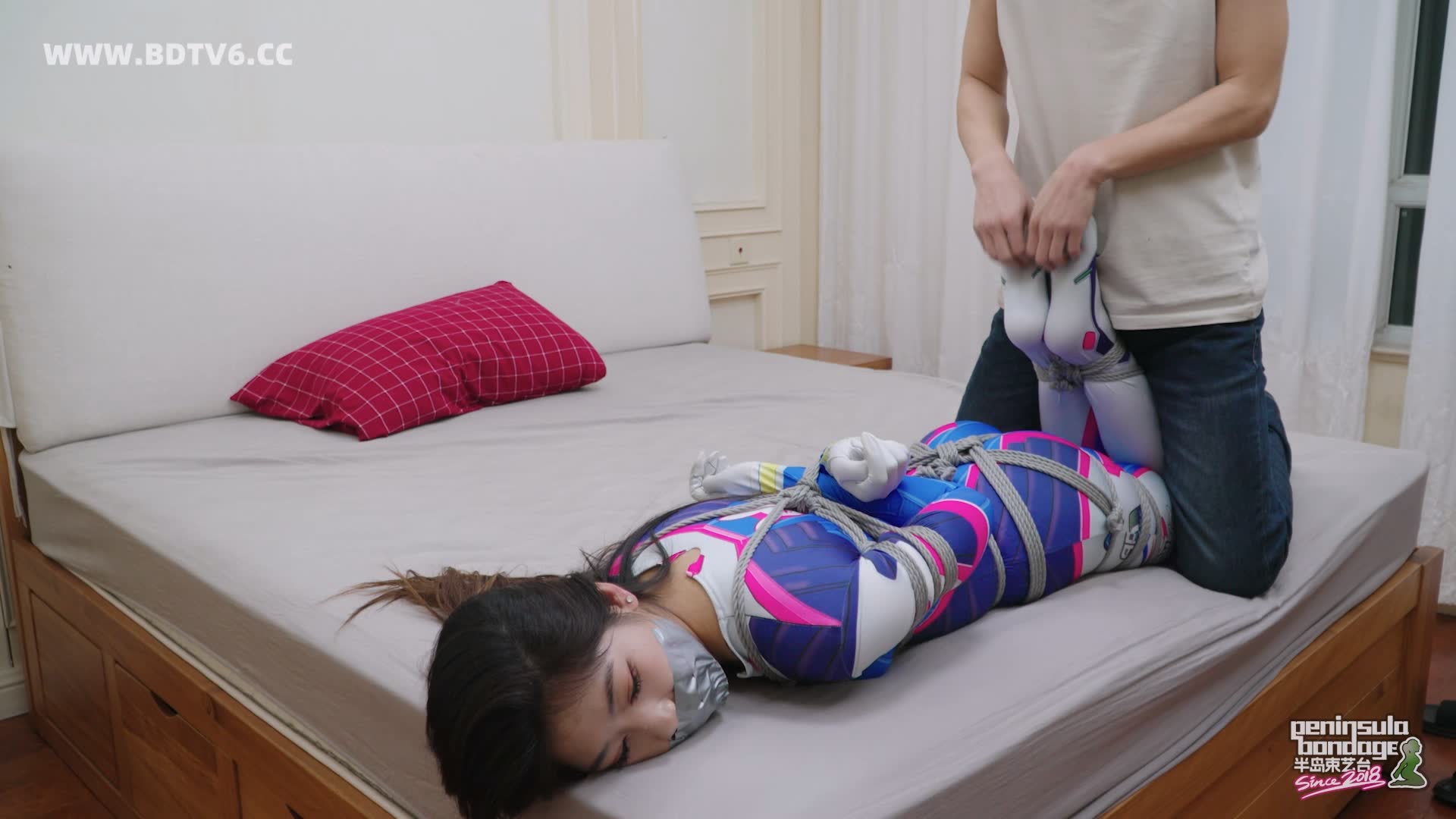 YT3046 多功能AI机器人管家/index.m3u8_20251222_005519.373.jpg