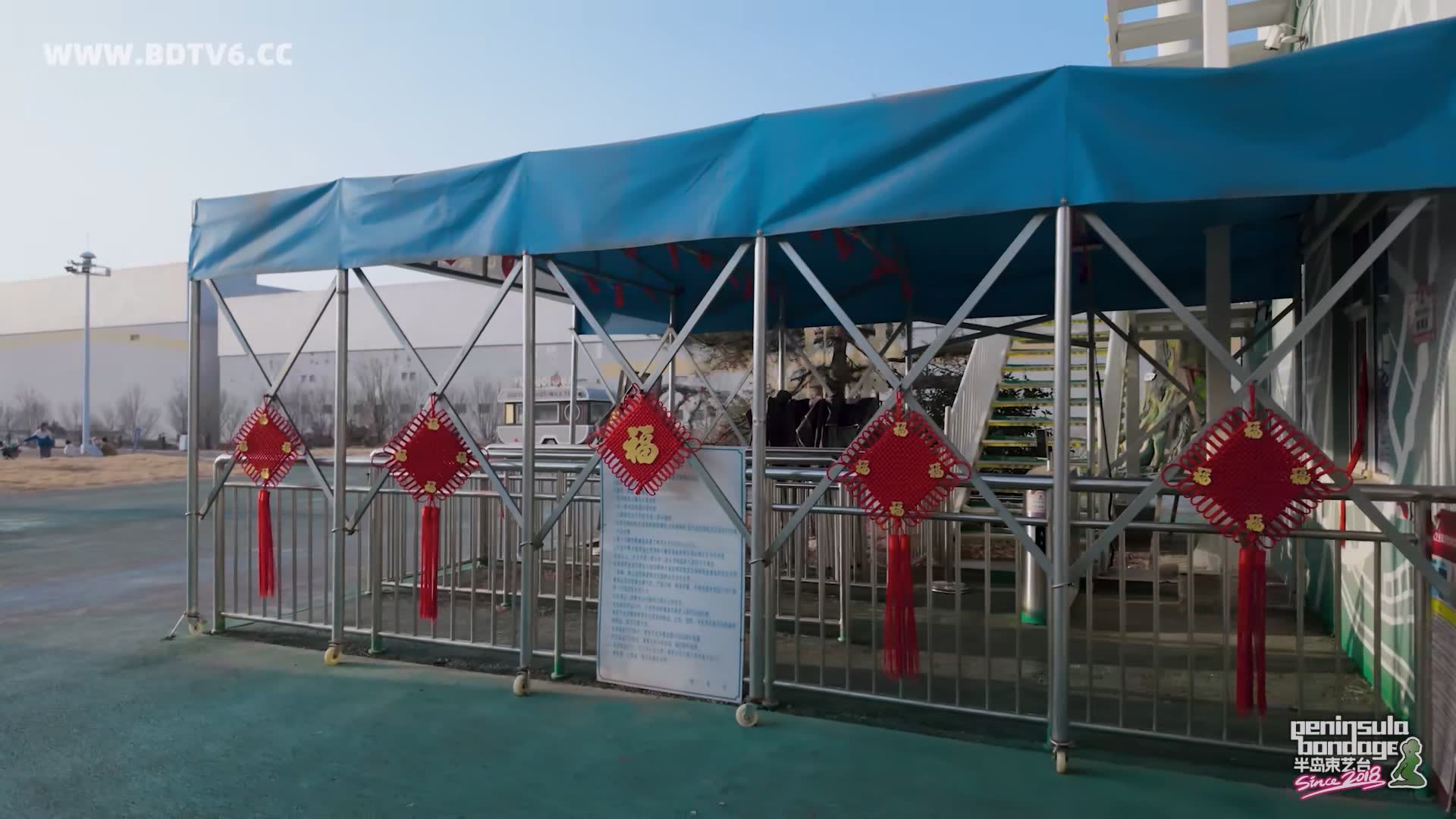 YT3104 摩天轮上的小白袜/index.m3u8_20260218_025307.545.jpg