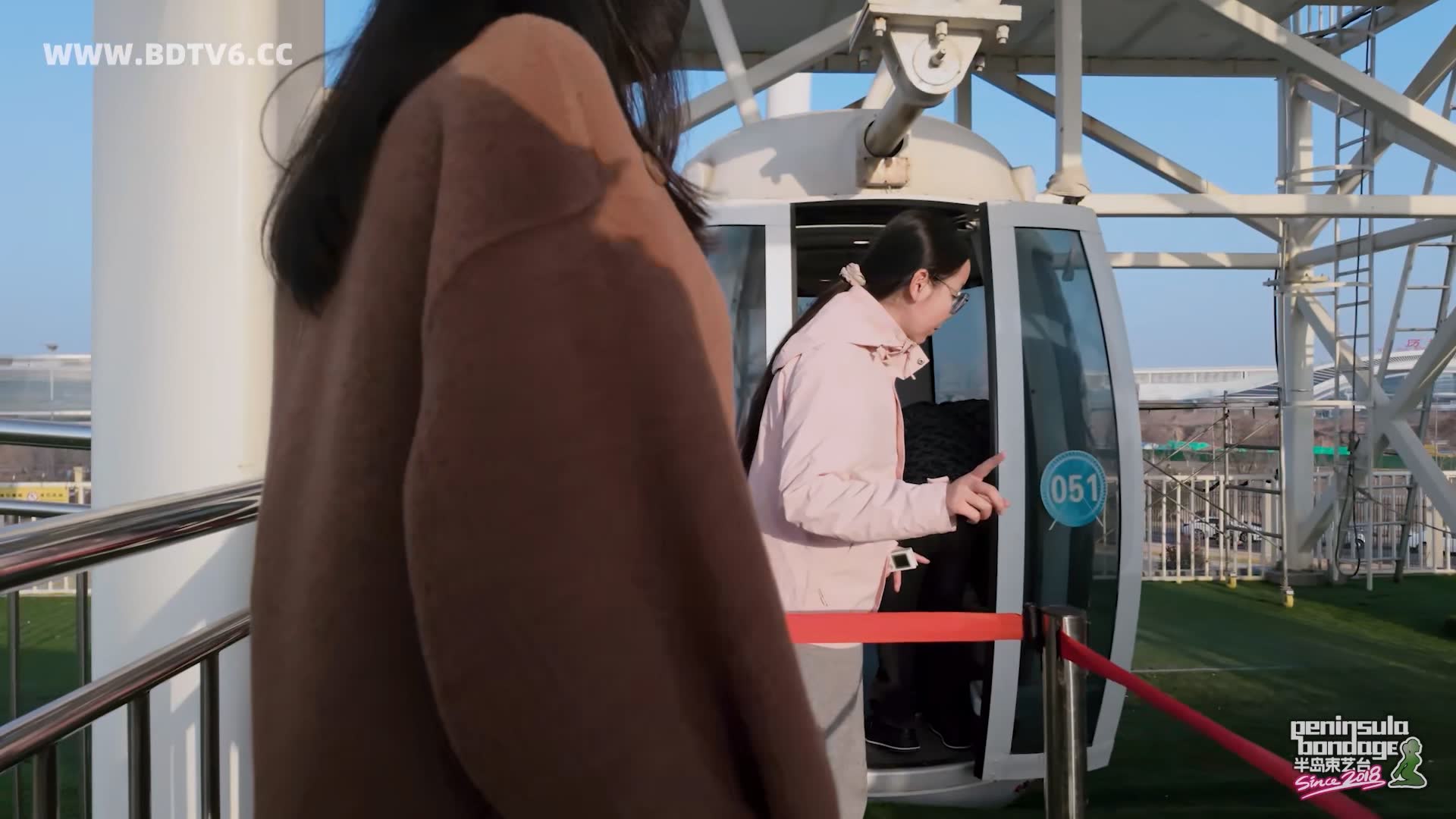 YT3104 摩天轮上的小白袜/index.m3u8_20260218_025328.454.jpg