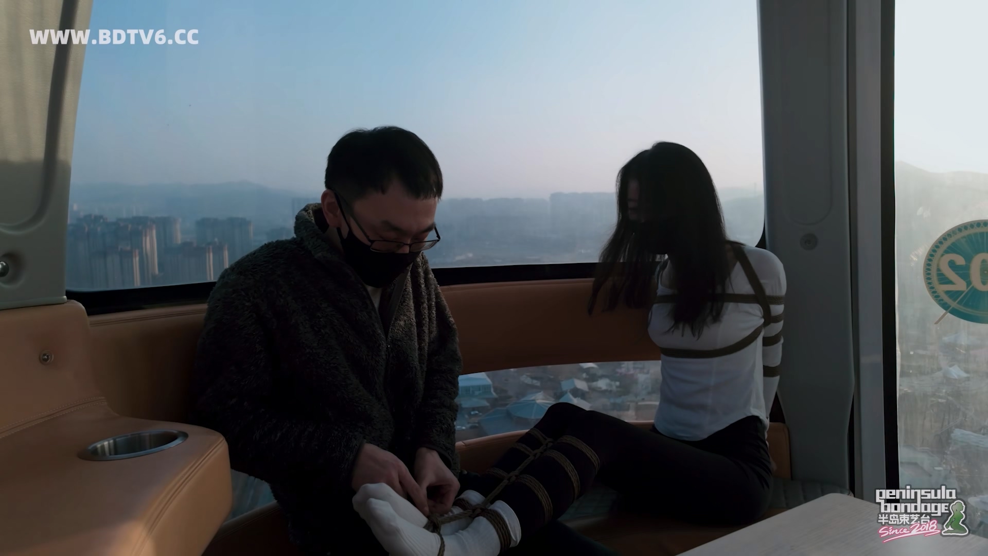 YT3104 摩天轮上的小白袜/index.m3u8_20260218_025429.846.jpg