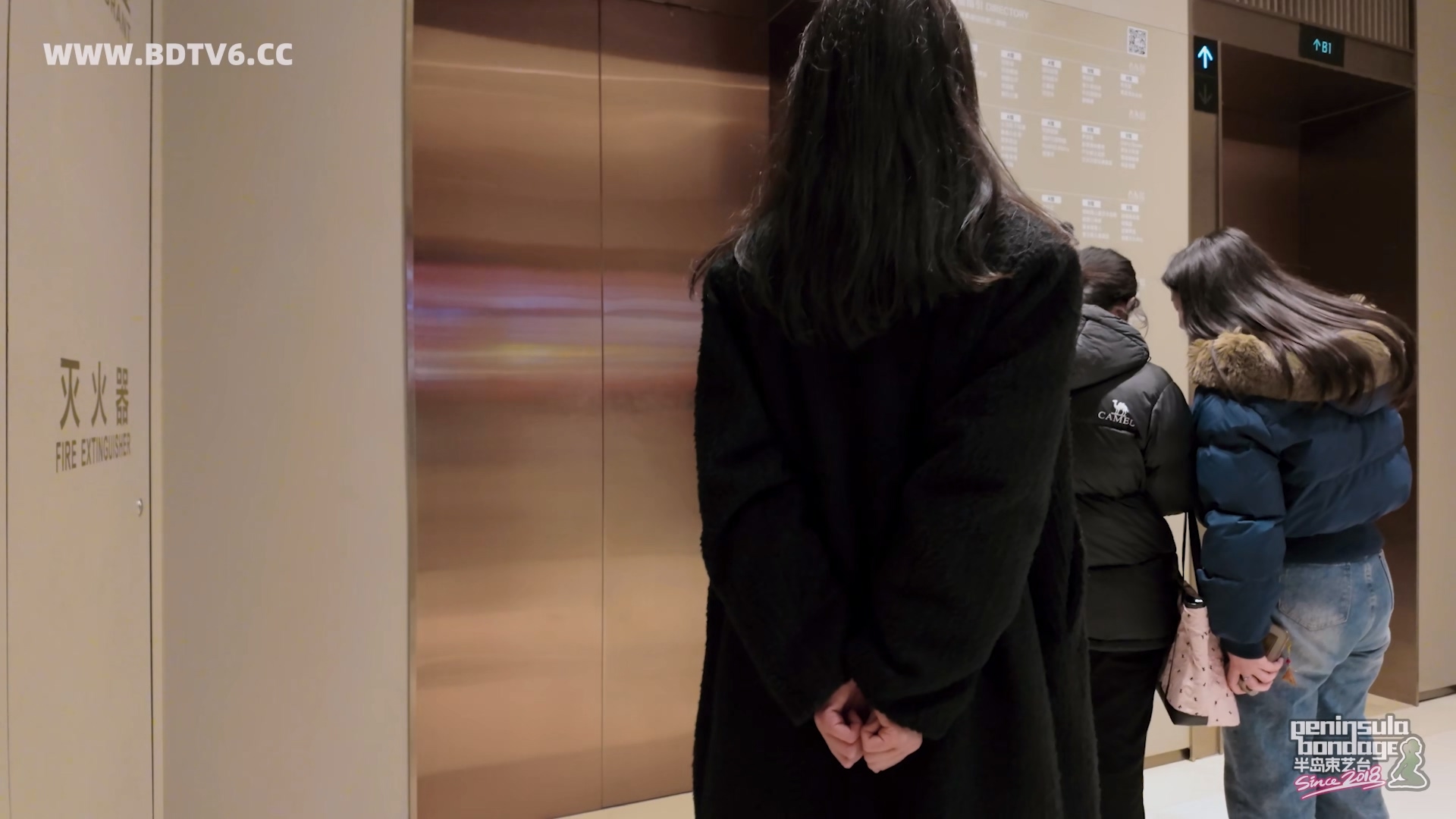 YT3113 最适合隐藏外出的两种绑法和外套 下/index.m3u8_20260302_214753.627.jpg