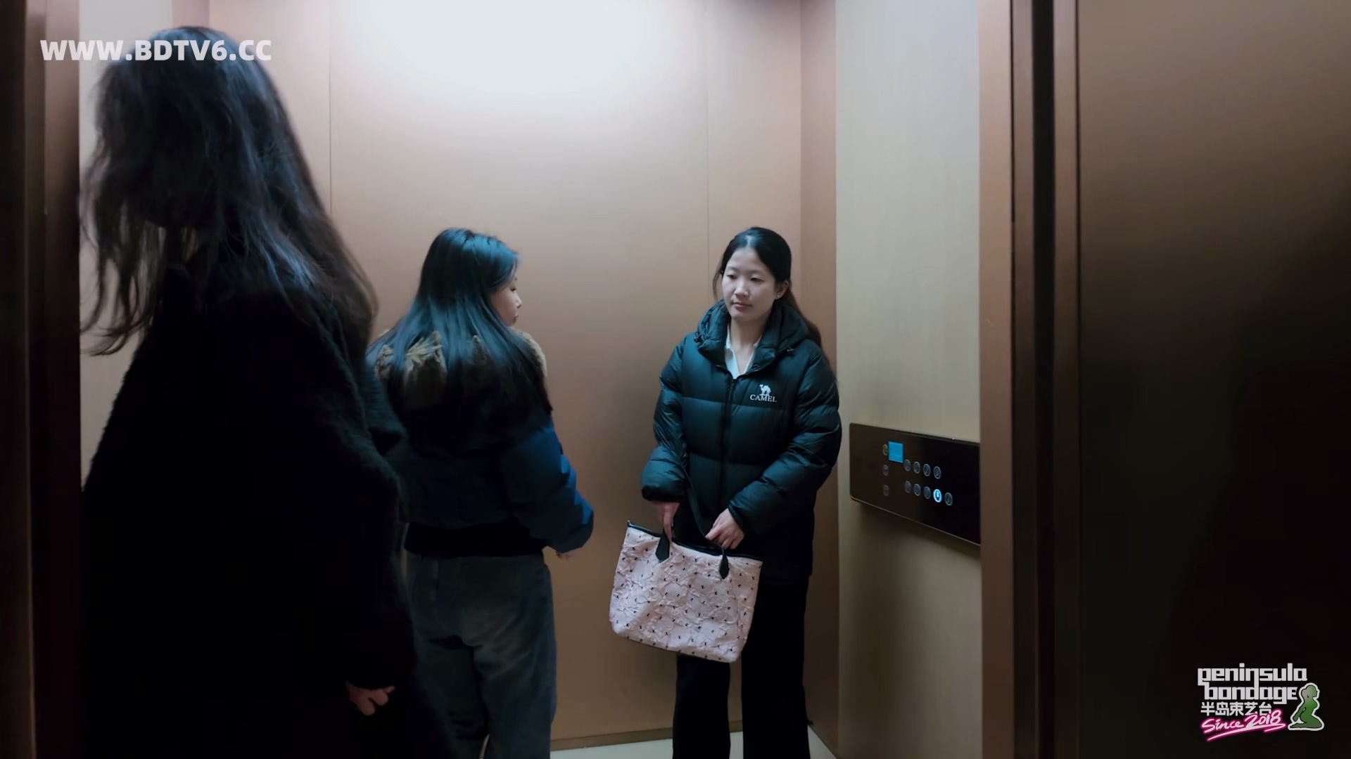 YT3113 最适合隐藏外出的两种绑法和外套 下/index.m3u8_20260302_214758.337.jpg