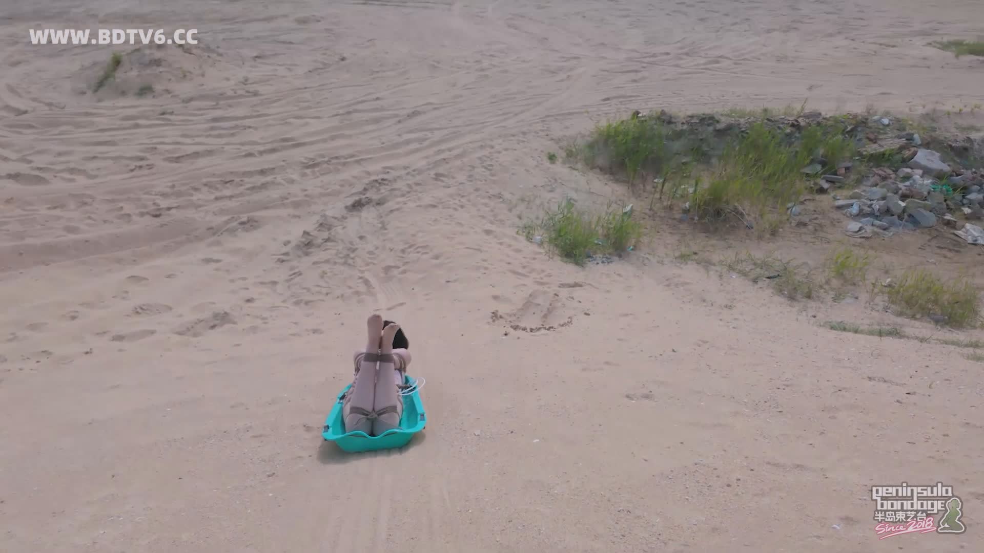 YT2829 ★俯冲的驷马.mp4_20250531_221241.890.jpg