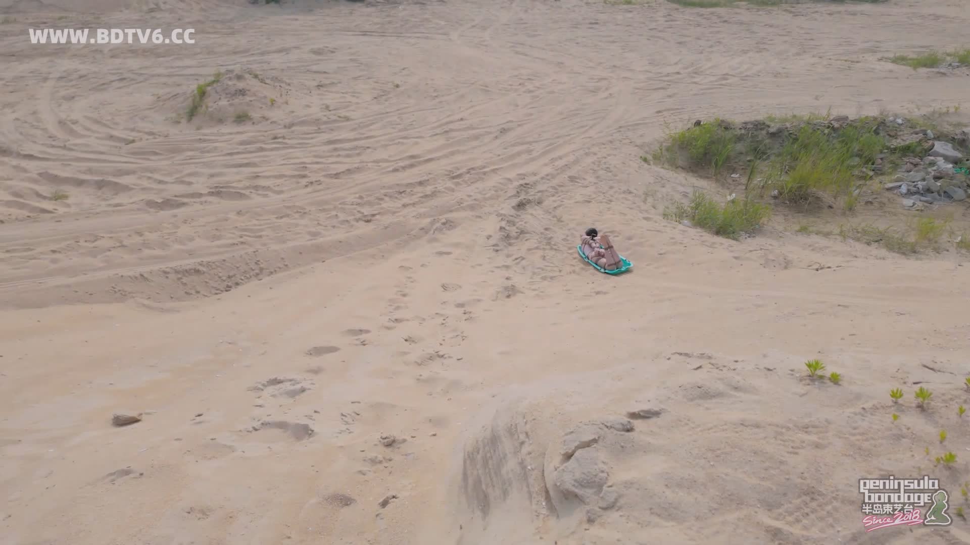 YT2829 ★俯冲的驷马.mp4_20250531_221251.100.jpg