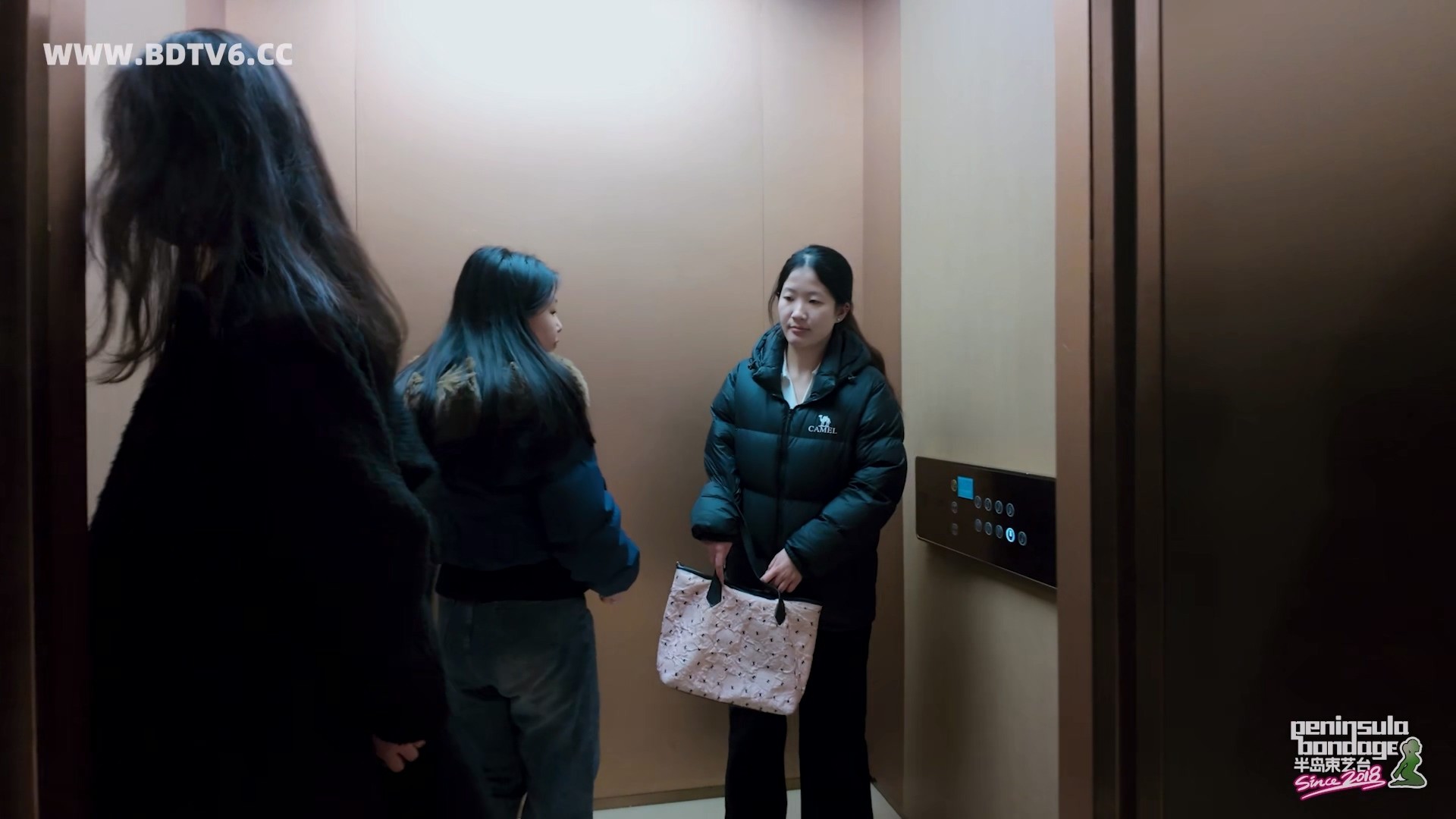 YT3113 最适合隐藏外出的两种绑法和外套 下/index.m3u8_20260302_214758.337.jpg