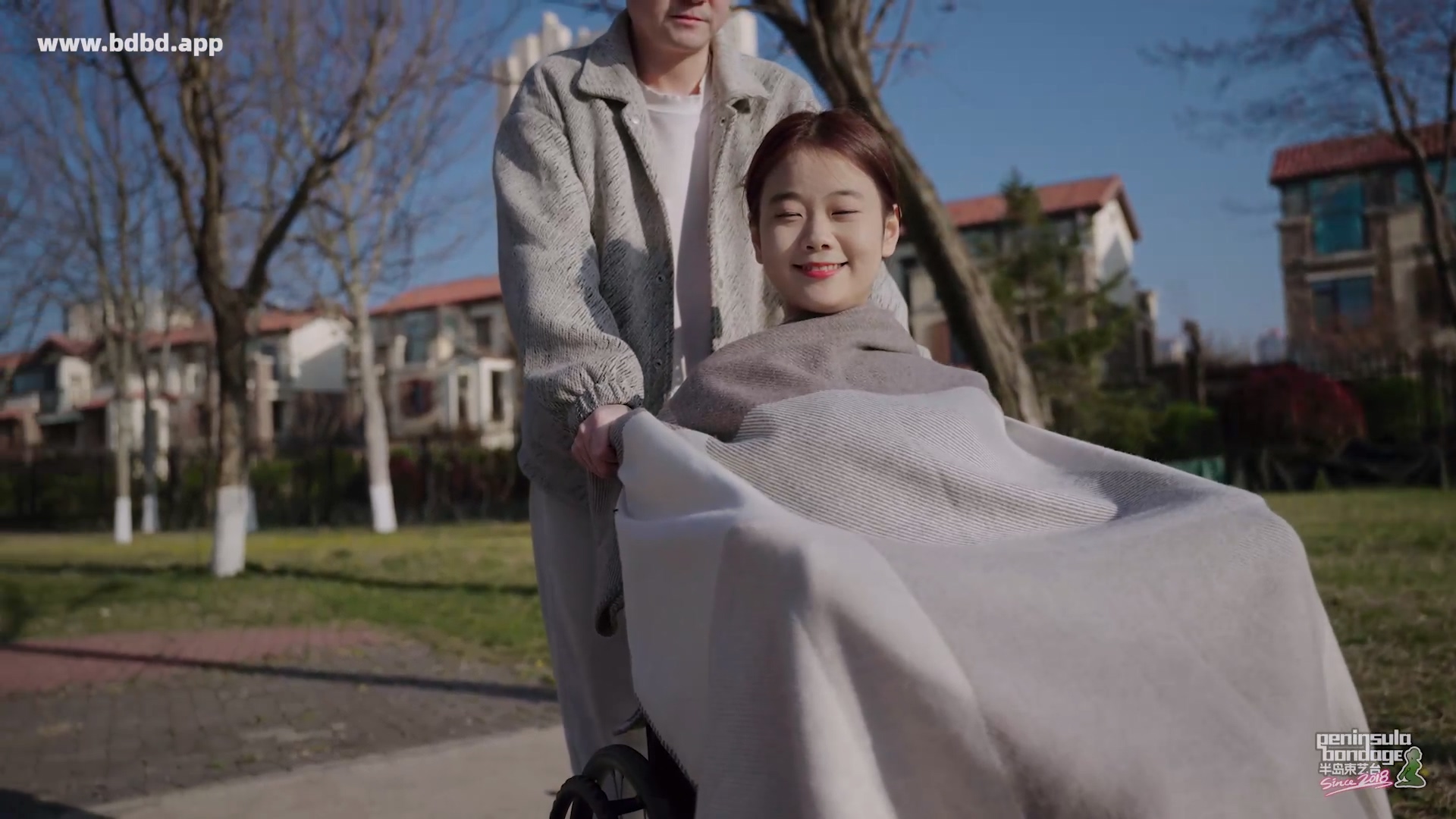 YT3153 爱的轮椅.mp4_20260413_022820.365.jpg