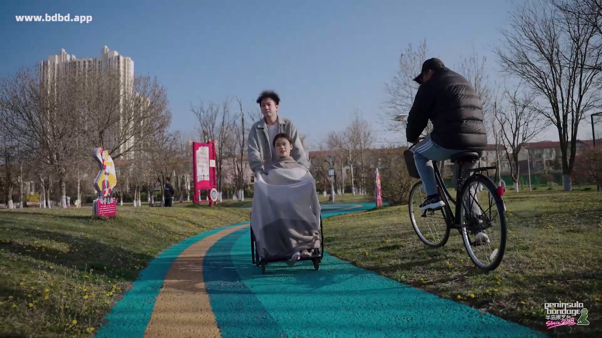 YT3153 爱的轮椅.mp4_20260413_022832.786.jpg