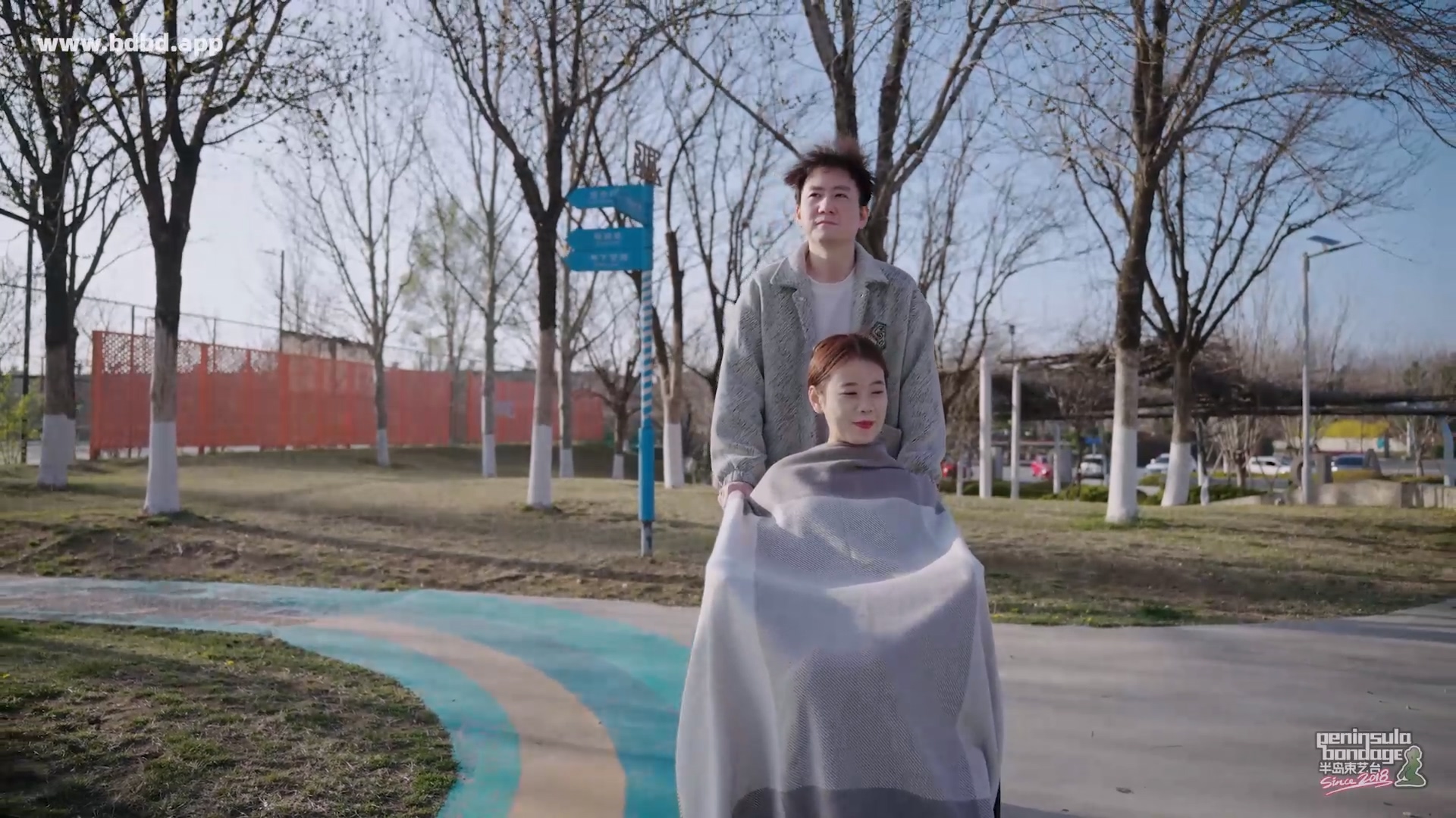 YT3153 爱的轮椅.mp4_20260413_022841.455.jpg