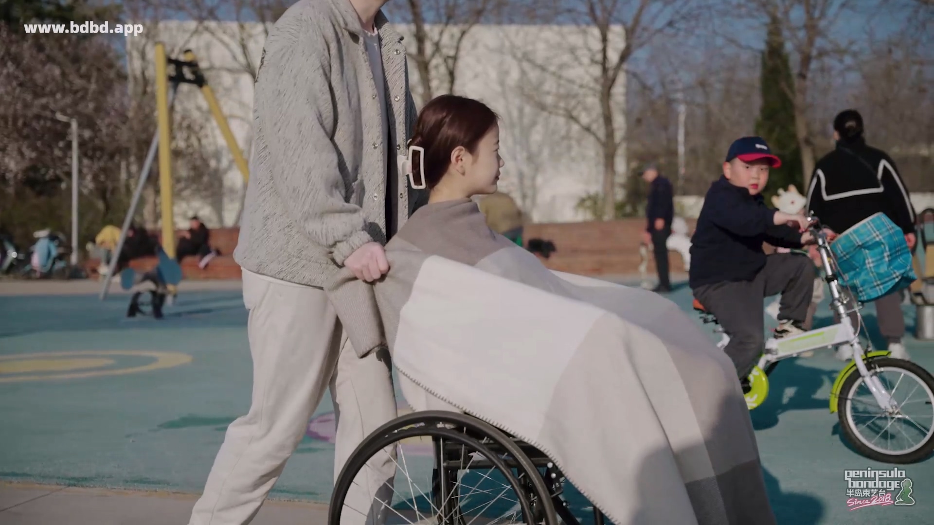YT3153 爱的轮椅.mp4_20260413_022850.696.jpg