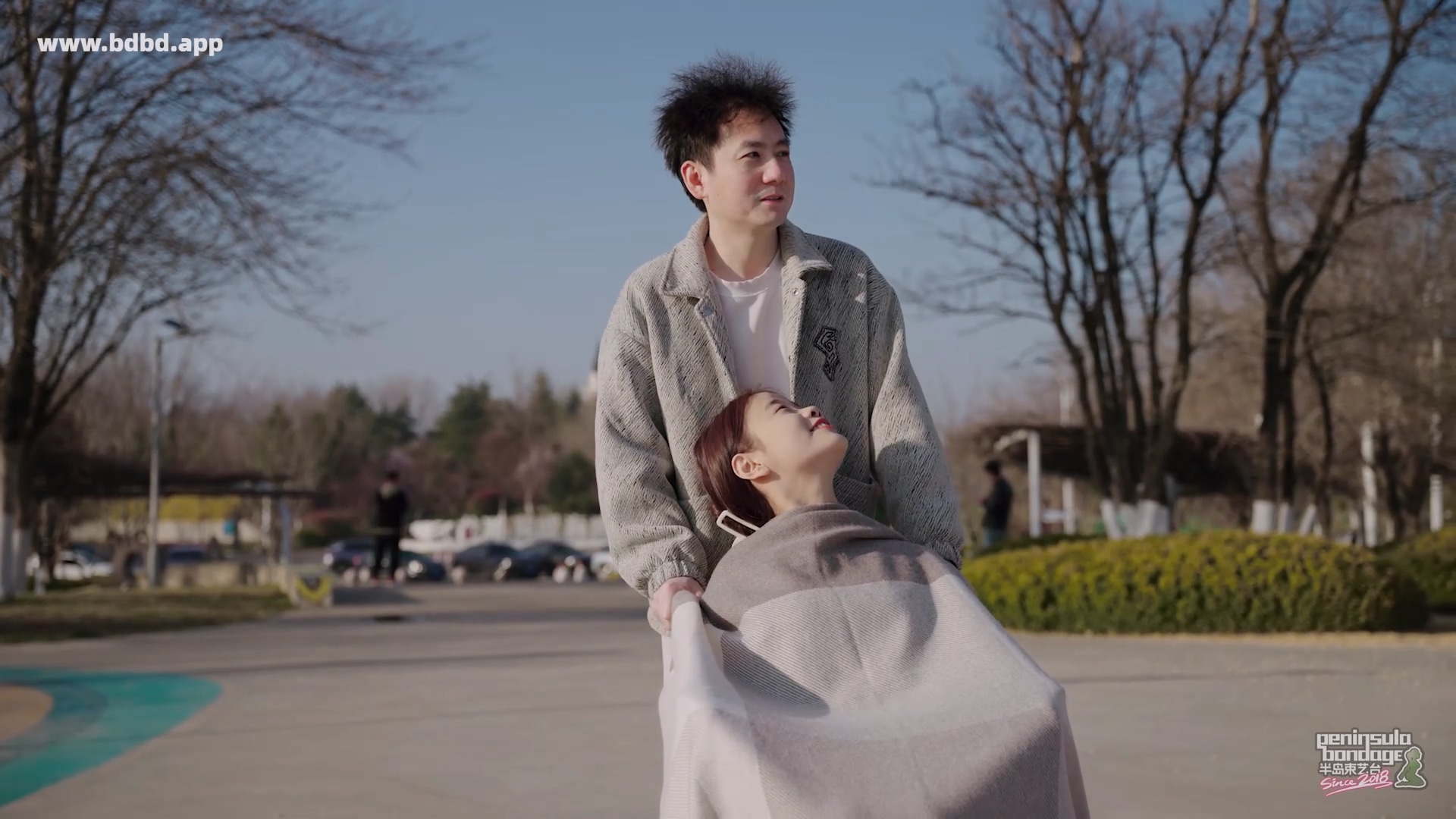 YT3153 爱的轮椅.mp4_20260413_022845.475.jpg