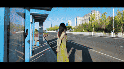 YT3189 地球人已经无法阻止她在公交车上自振了