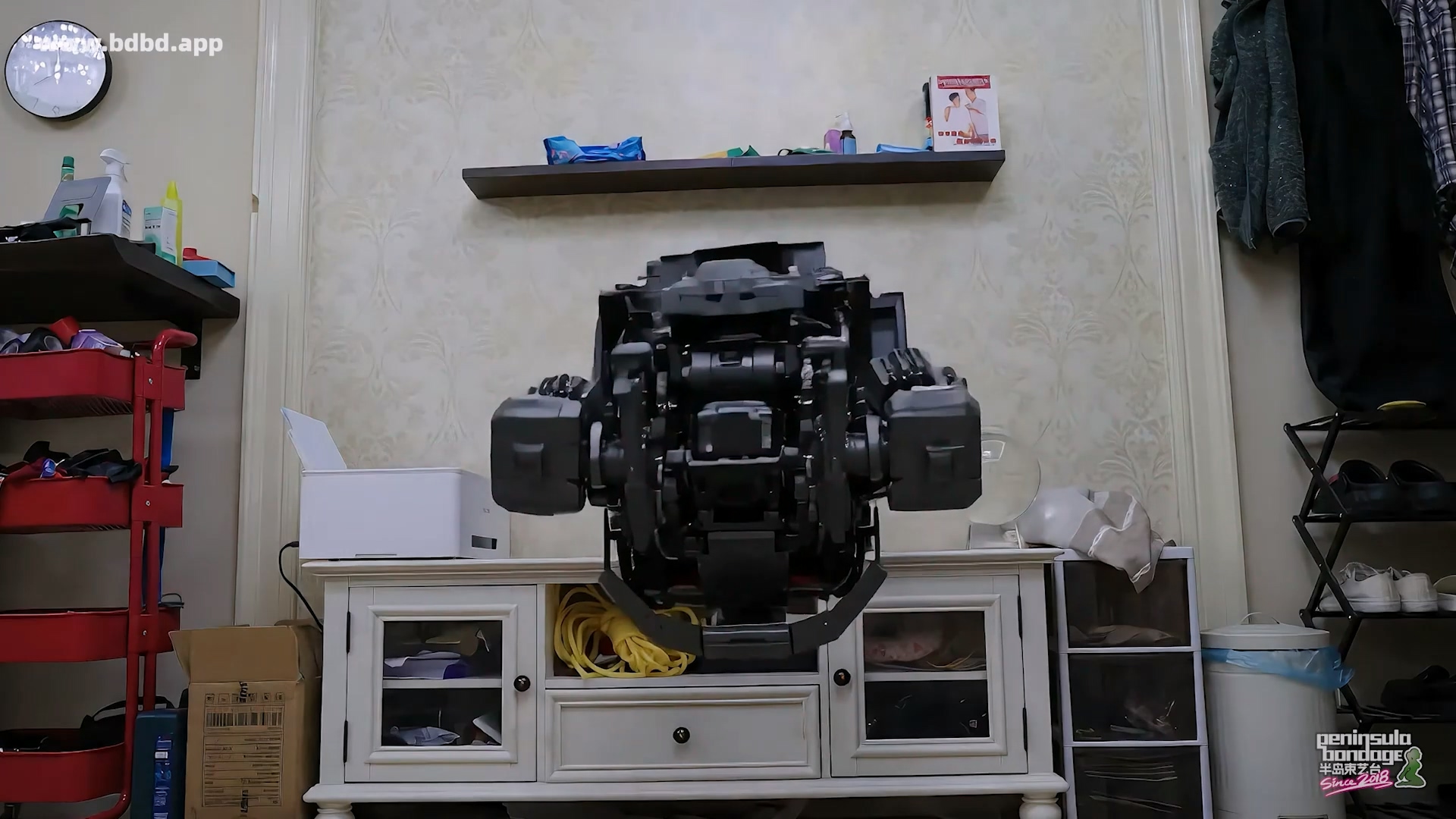 YT3174 变形金刚之家.mp4_20260502_045824.452.jpg